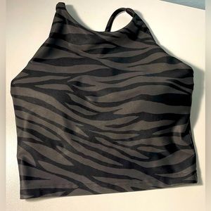 Old navy woman’s light support power soft long line sports bra